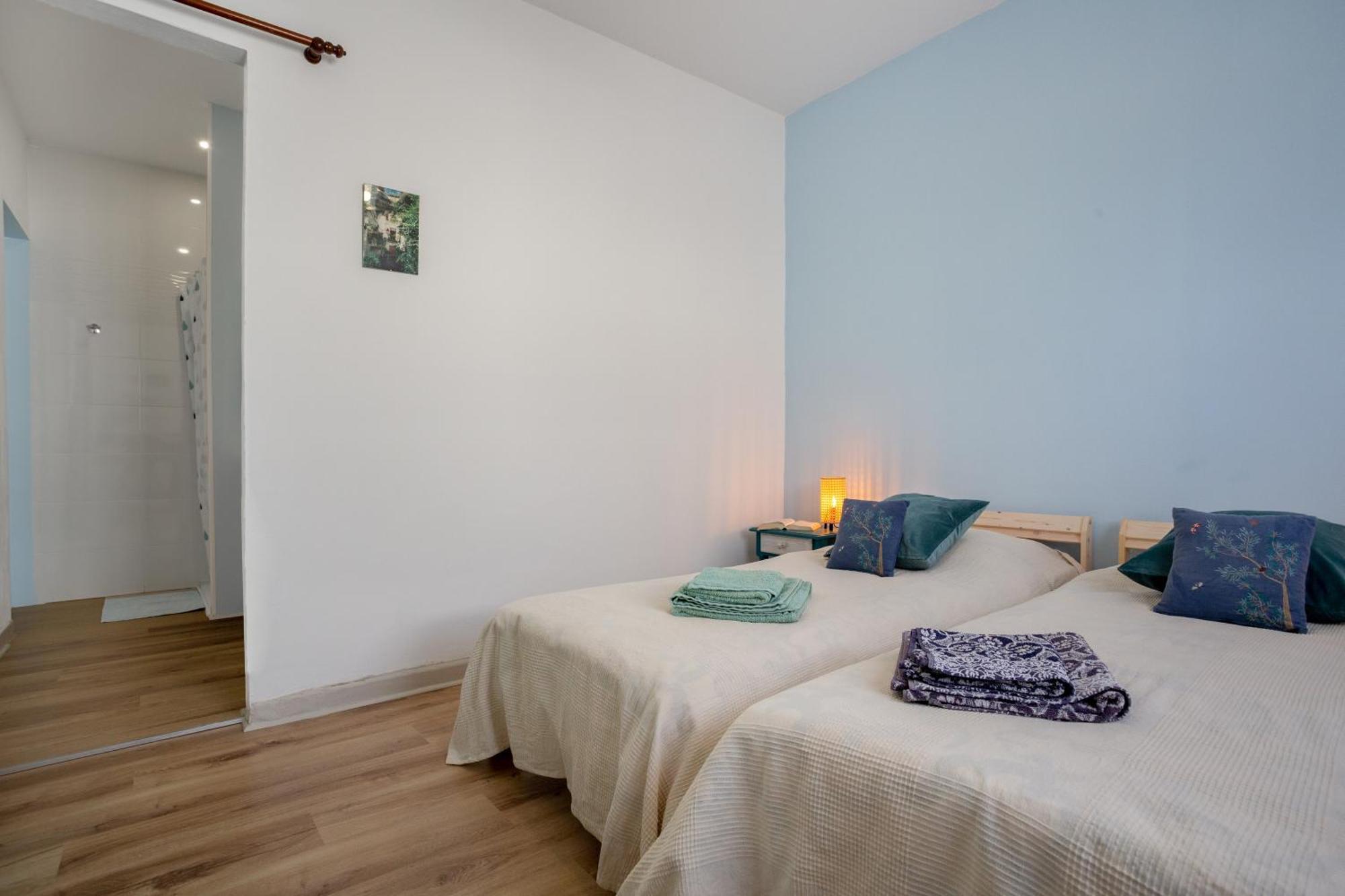 Un Jardin Al Mar Hotel Genoves Exterior photo